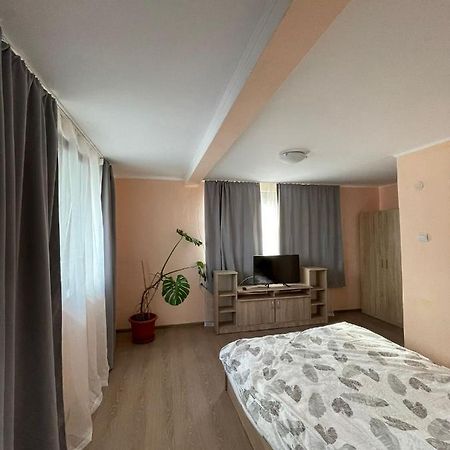 Casa Noastra Apartment คาลิมาเนช ภายนอก รูปภาพ