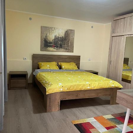 Casa Noastra Apartment คาลิมาเนช ภายนอก รูปภาพ